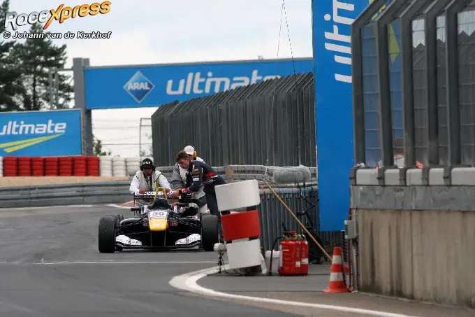 motor opgeblazen max verstappen