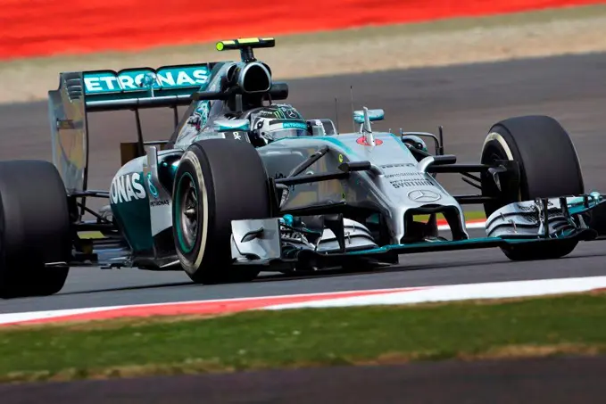 nico rosberg pole silverstone 2014 2