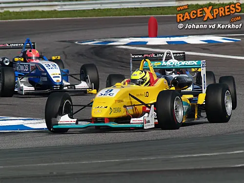 nigel melker f3 rx 500