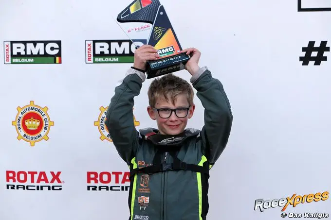 noah steehouder naar podium aa7i7989