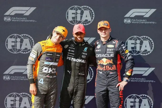 norris links hamilton verstappen