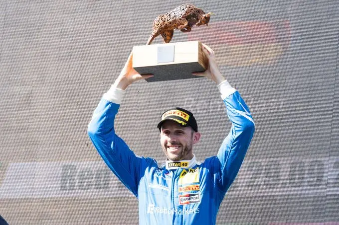 nr33 rene rast winnaar deu bmw m4 gt3 schubert motorsport dtm724 092914455405035mc