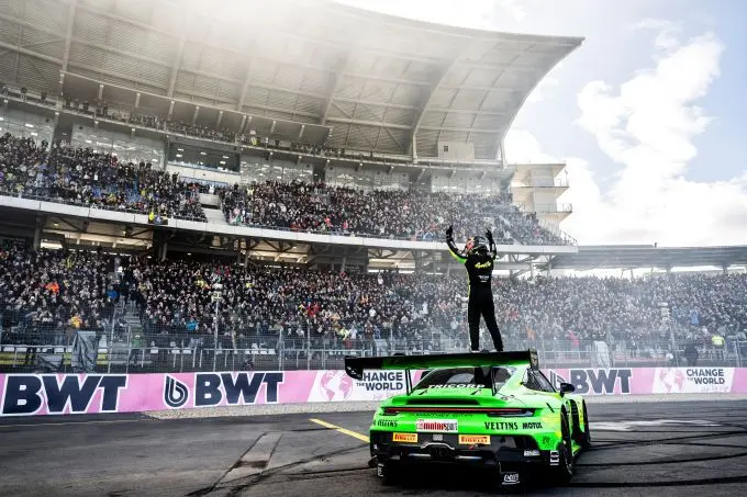 nr90 ayhancan gyven tur porsche 911 gt3 r manthey ema dtm825 100514402803908mc