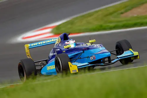 nyck de vries formula renault 2l