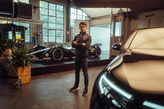 nyckdevries fe mercedes