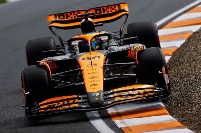 oscarpiastrimclarenmcl38