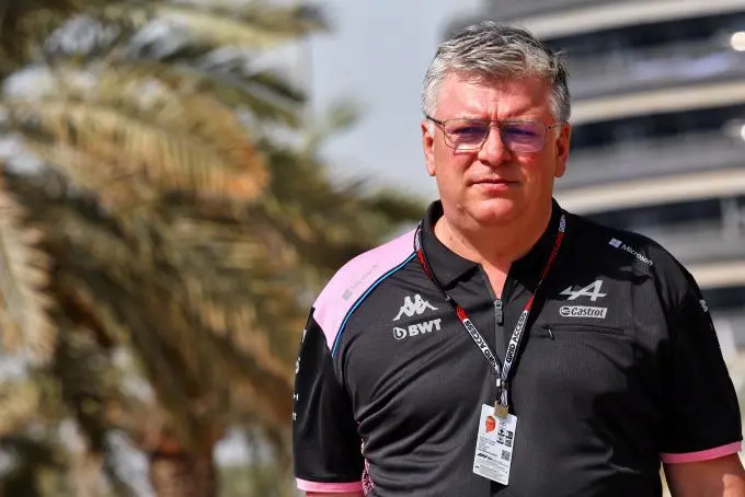 otmar szafnauer alpine bahrain grand prix medium