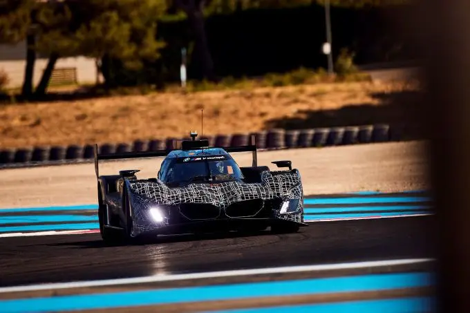 p90615369 highres le castellet fra 22