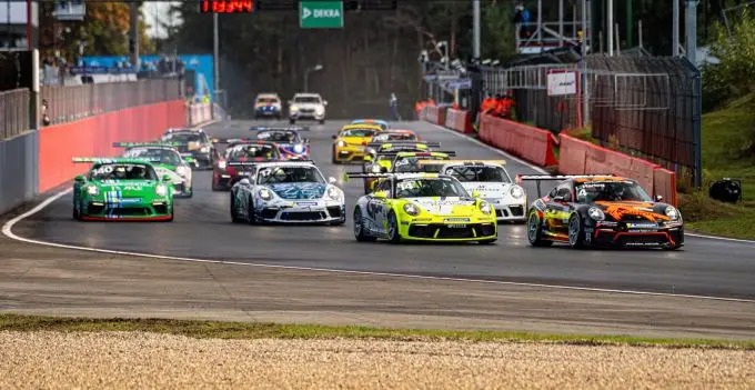 pccb zolder 8 start porschecarreracupbenelux zolder4 2