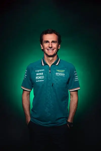 pedro de la rosa 1 aston martin