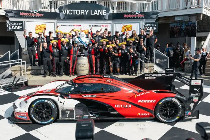 penske porsche nr7 winnaar 6h watkins glen m24 3739