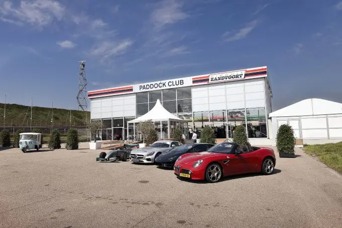 persbericht samenwerking intertent en circuit zandvoort essay 1