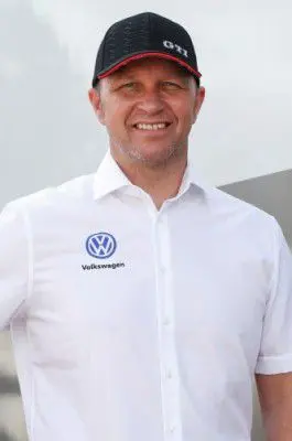 petter solberg maakt wrc comeback met nieuwe vw polo gti r5