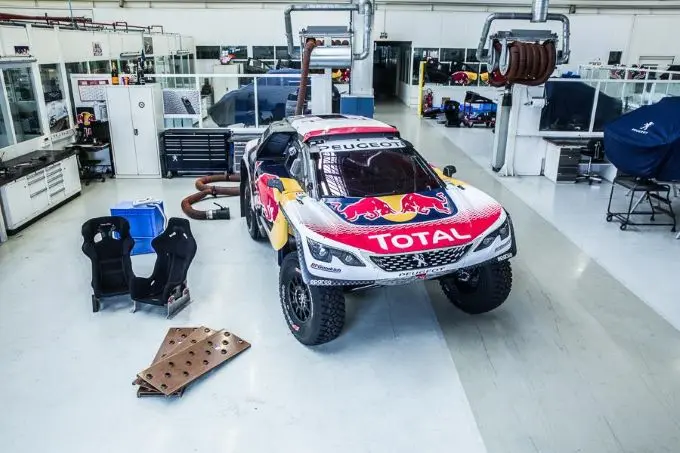 peugeot 3008 dkr 2017 1