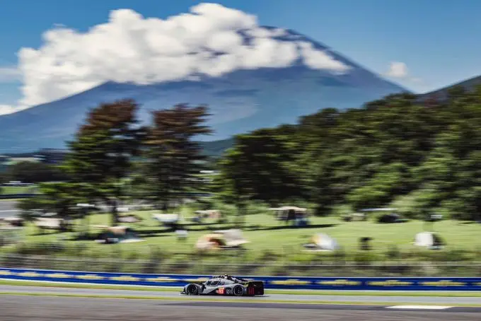 peugeot en mount fuji 371547249 793987496067743 2760810249219519483 n