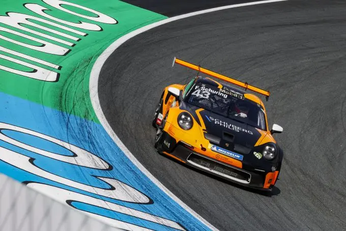 ph flynt schuring porsche 243299 1