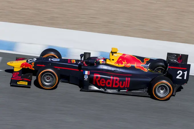 pierre gasly red bull f80p6738