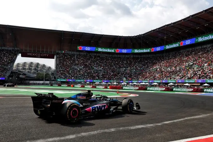 pierre gasly stadion foto bwt alpine formula one team 2024 formula 1 mexico city grand prix sunday 7