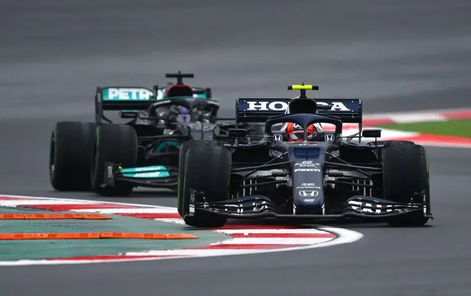pierre gasly voor hamilton