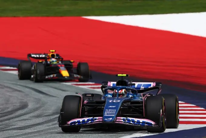 pierre gasly voor perez