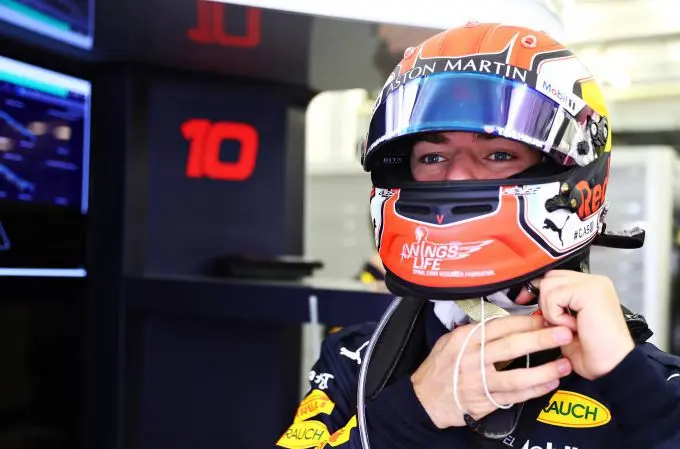 pierregasly helm ap 1yvapxjrs1w11 news