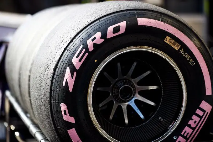 pirelli hyper soft