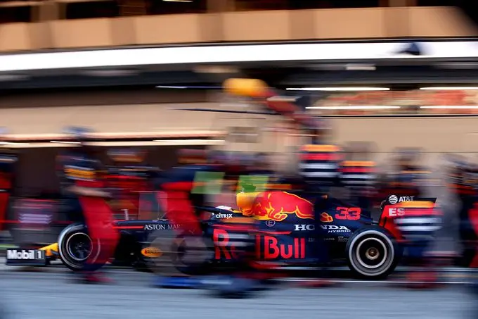 pitsstop red bull max verstappen nummer 33