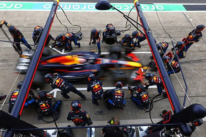 pitstop red bull racing