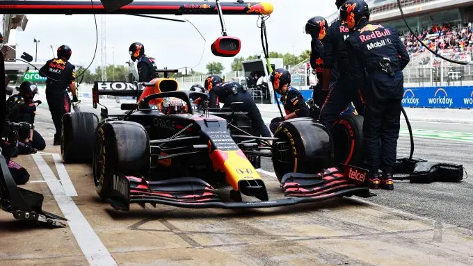 pitstop verstappen 4 seconden 1
