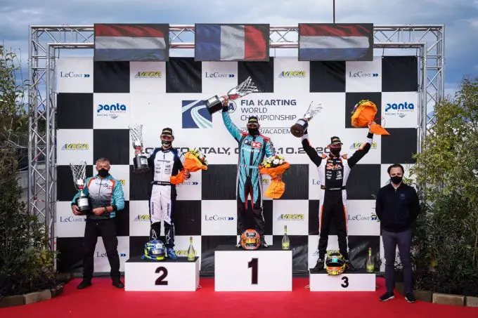 podium kz