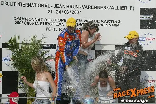 podium kz1 5bdg8592