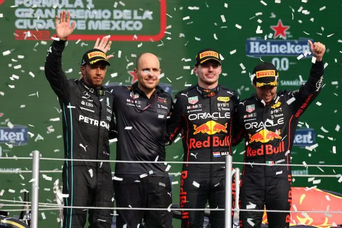 podium mexico