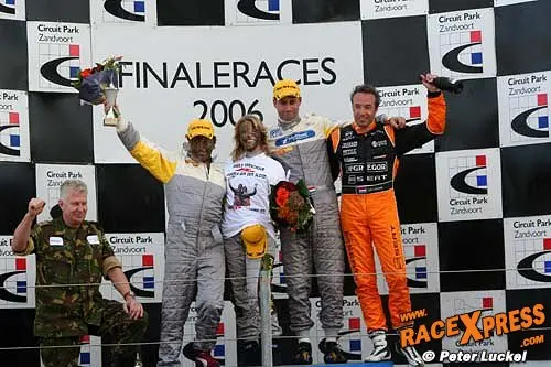 podium seat img 6137