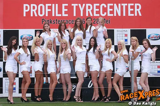 podium vol promotiedames