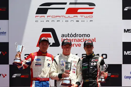 podiumf2r2por rx500