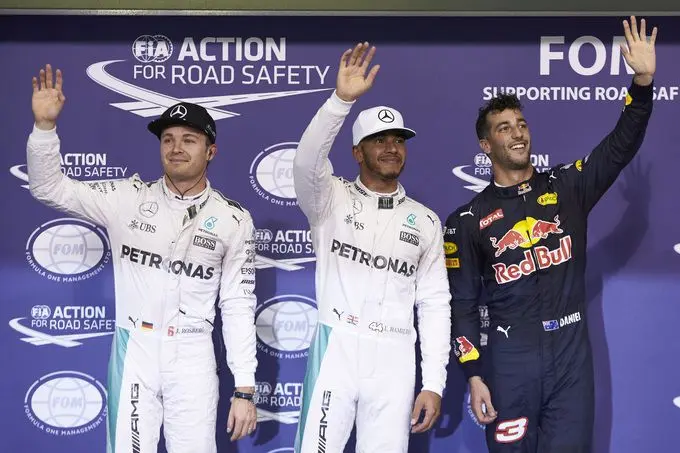 pole position voor lewis hamilton