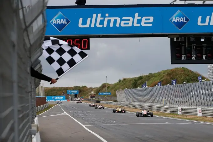 pommer win zandvoort