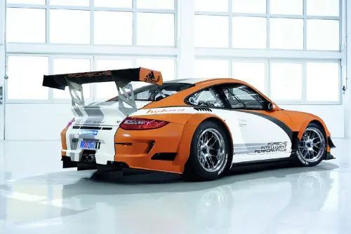 porsche 911 gt3 r hybrid 05
