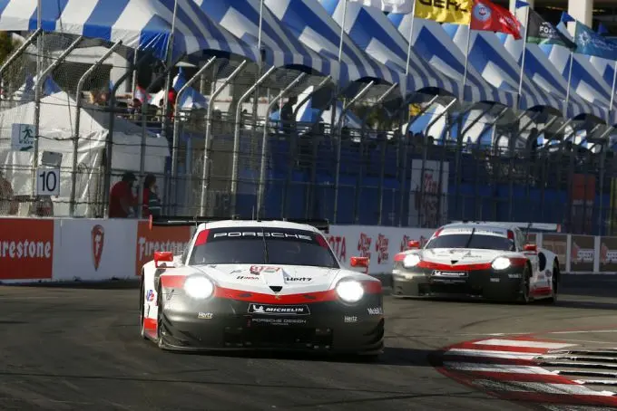 porsche 911 rsr imsa