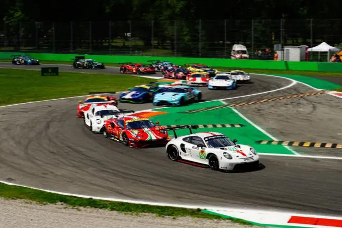 porsche 911 rsr monza 2021