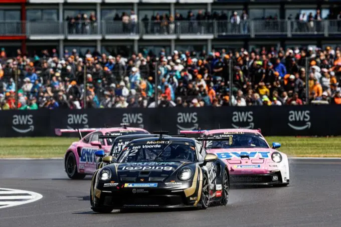 porsche supercup larry ten voorde winnaar zondag