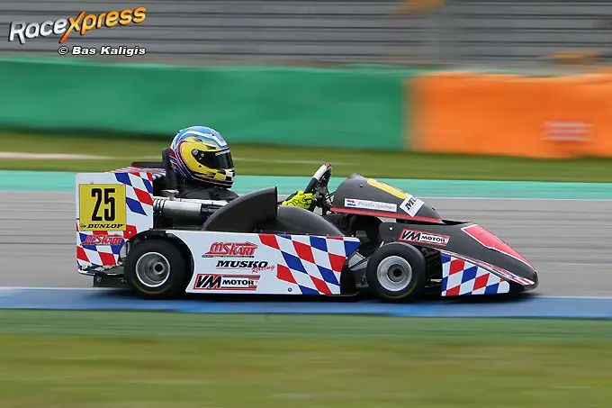 priscilla speelman superkart racexpress 680 a81f1521