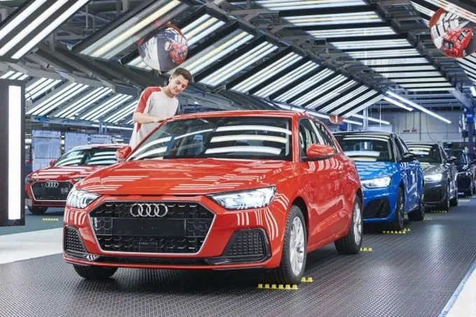 productie nieuwe audi a1 start bij seat in barcelona