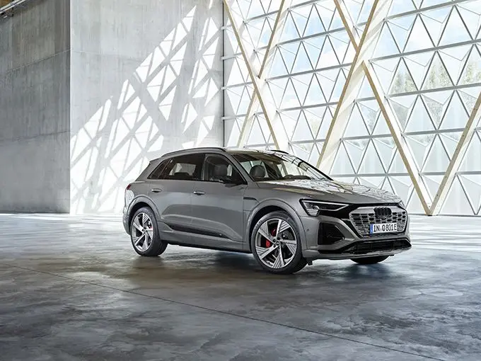 q8e tron4