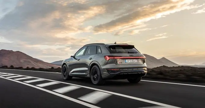 q8e tronsuv1