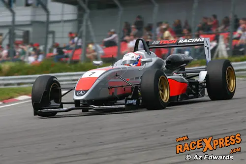 qualf3 gt and support brands hatch 150707 ae 2531 rx b