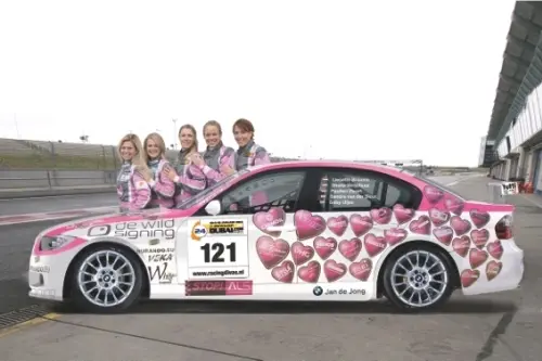 racing divas 24h dubai 2013
