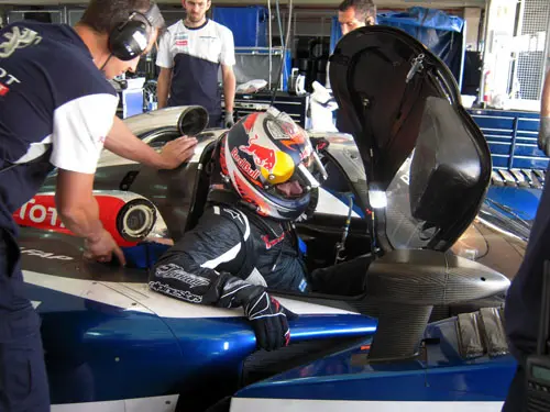 raikkonenpeugeotlmp1 rx500