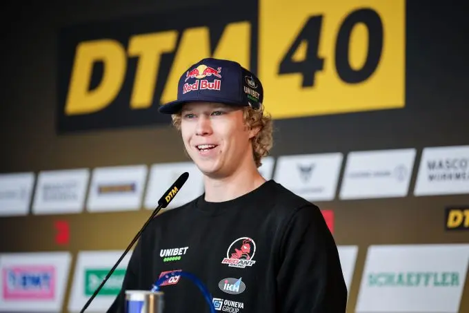 rallye weltmeister kalle rovanpera gab auf der dtm plattform sein rundstrecken debut 20240609 dtm sas 2