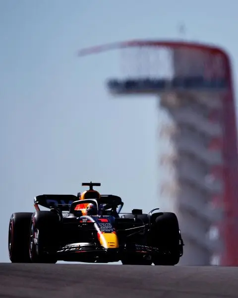 red bull max verstappen actie 392961055 718070340356226 5429044576668695272 n